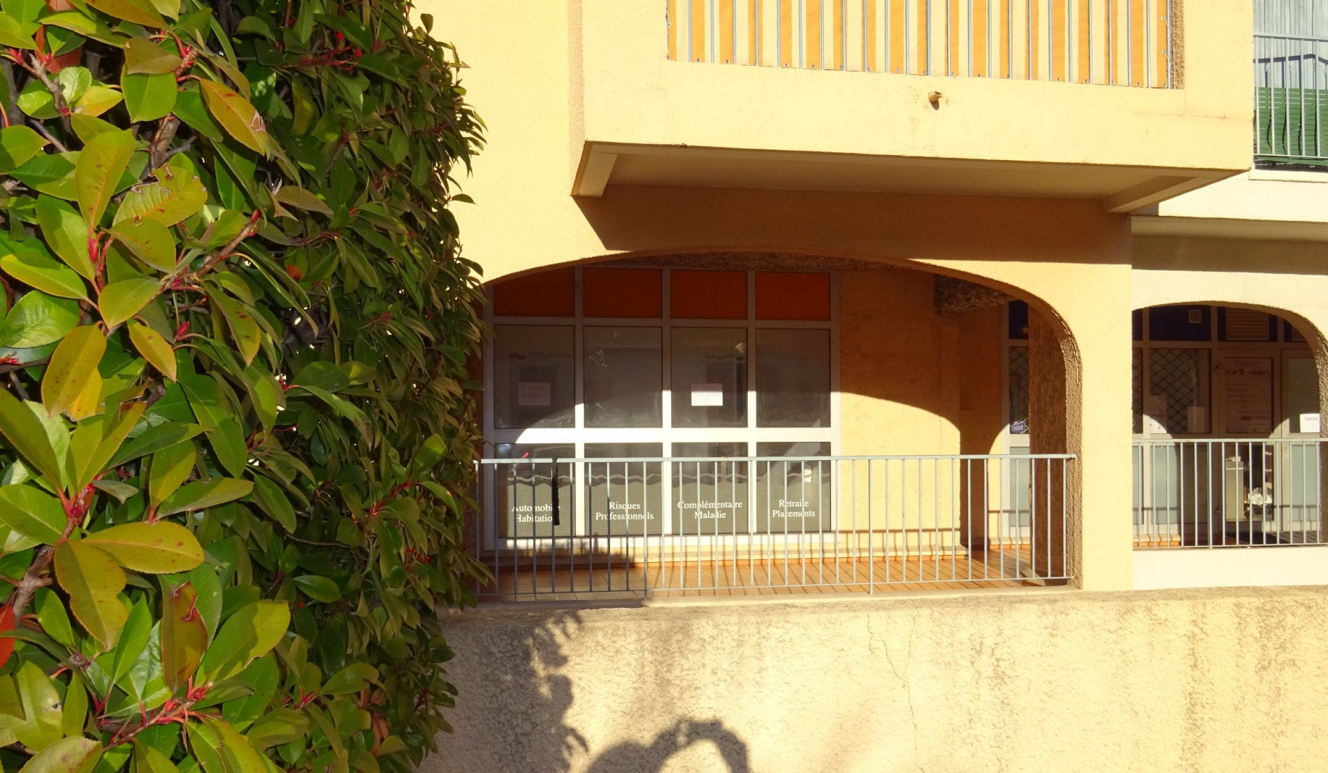Location Immobilier Professionnel Local commercial Le Tholonet 13100